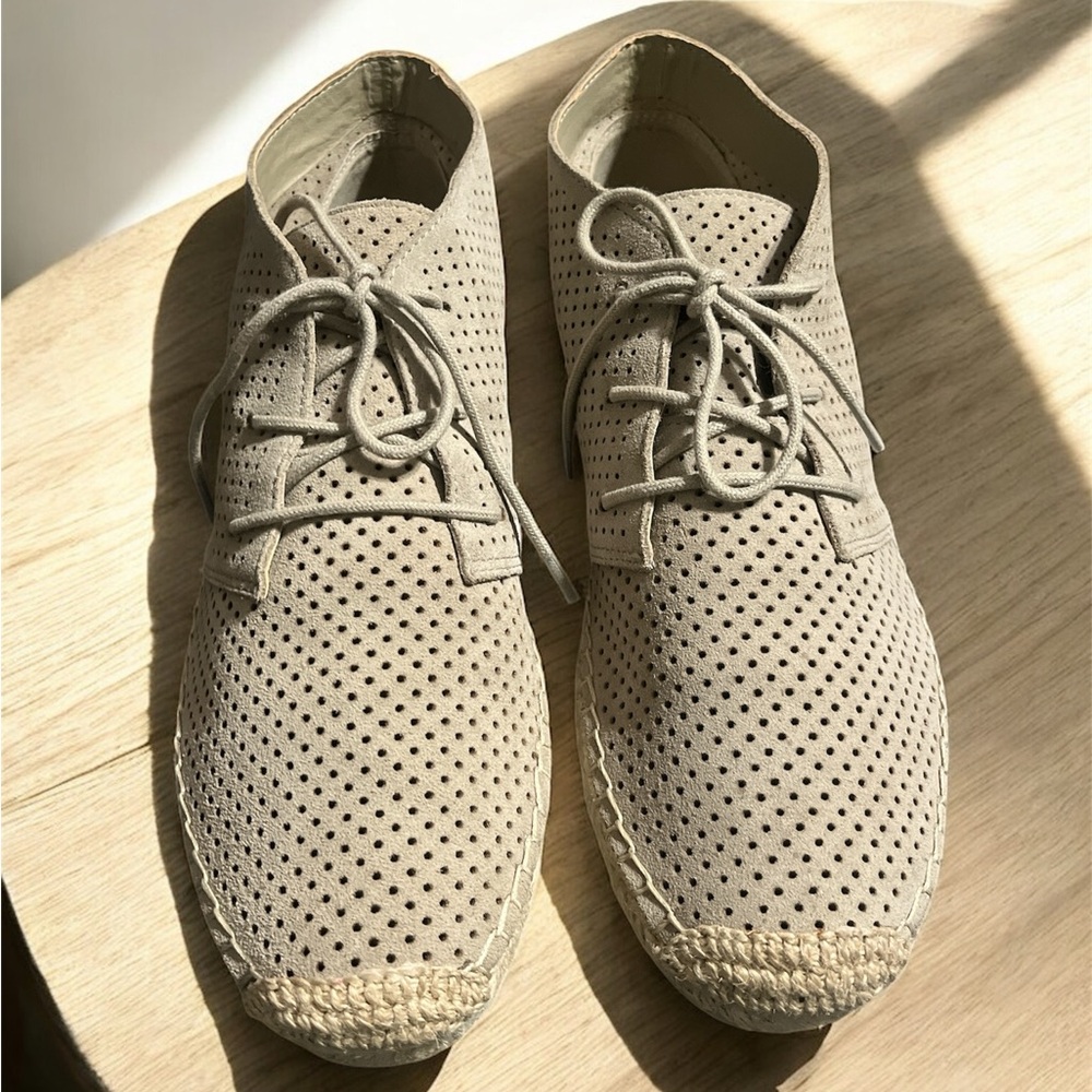 Dolce Vita Beige Perforated Chukka Boots